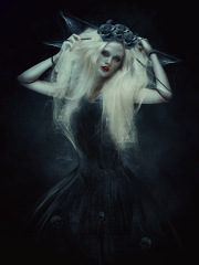 Kryseis-Carole-Graphic-design_022