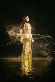Patricia-Bouchebel-Water-Shooting-Lake-Mead-Las-Vegas_015-2